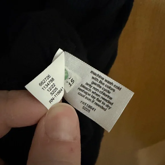 Lane Bryant Black Sleeveless Tank Top 18/20 Decorative Buttons - Picture 3 of 10